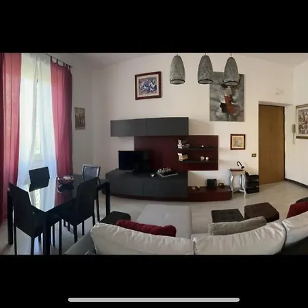 Traditional Apartment *